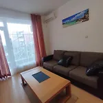 Double Cherry Apartment *