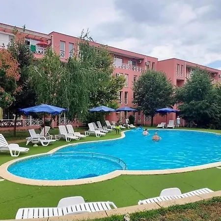 Double Cherry Apartamento *