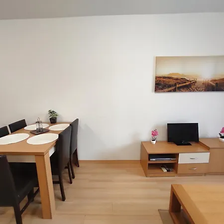 Double Cherry Apartament *