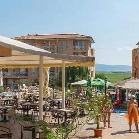 Double Cherry Apartamento Sunny Beach